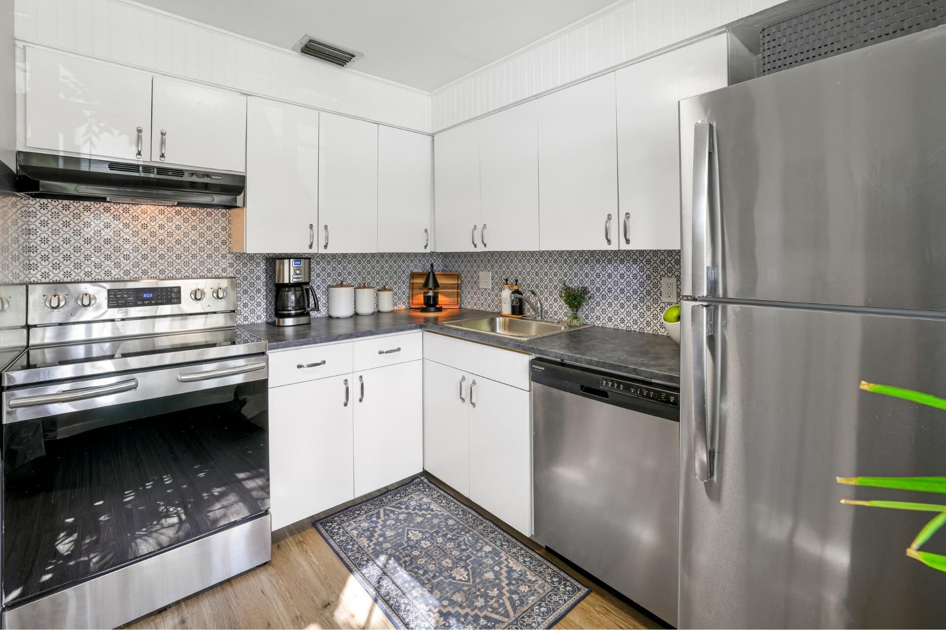 108 Old English Court, Jupiter, FL 33458 Photo