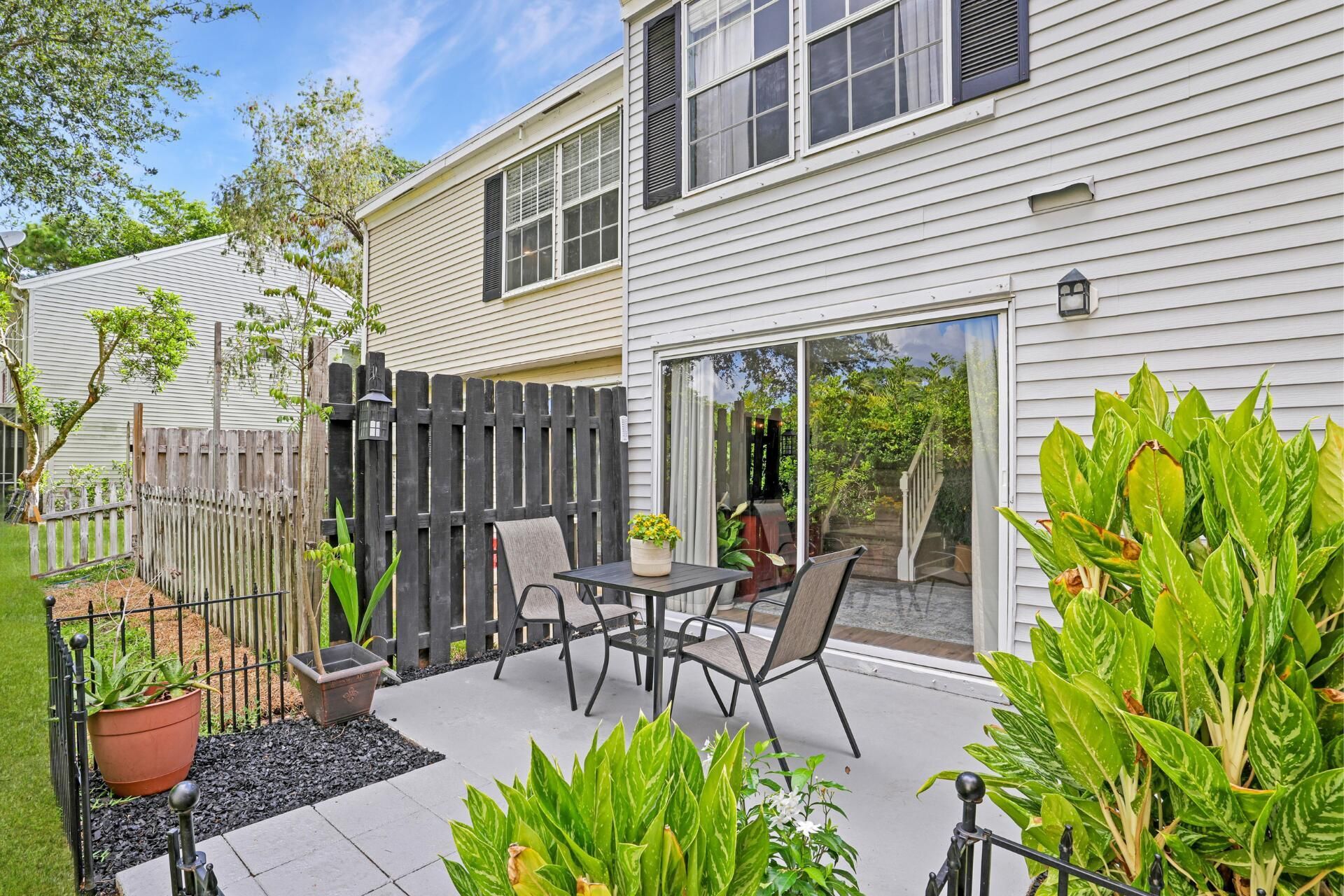 108 Old English Court, Jupiter, FL 33458 Photo