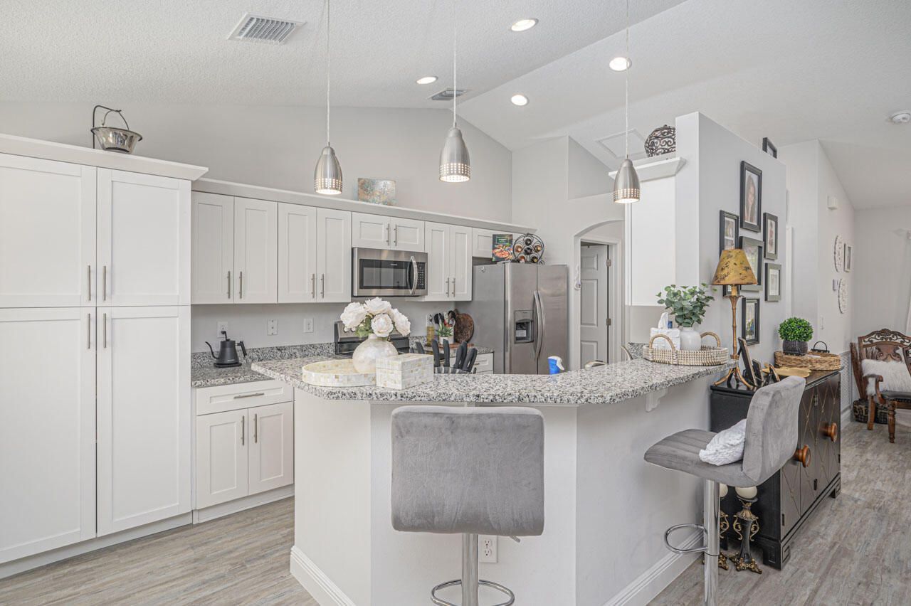 5435 NW Crista Street, Port Saint Lucie, FL 34986 Photo