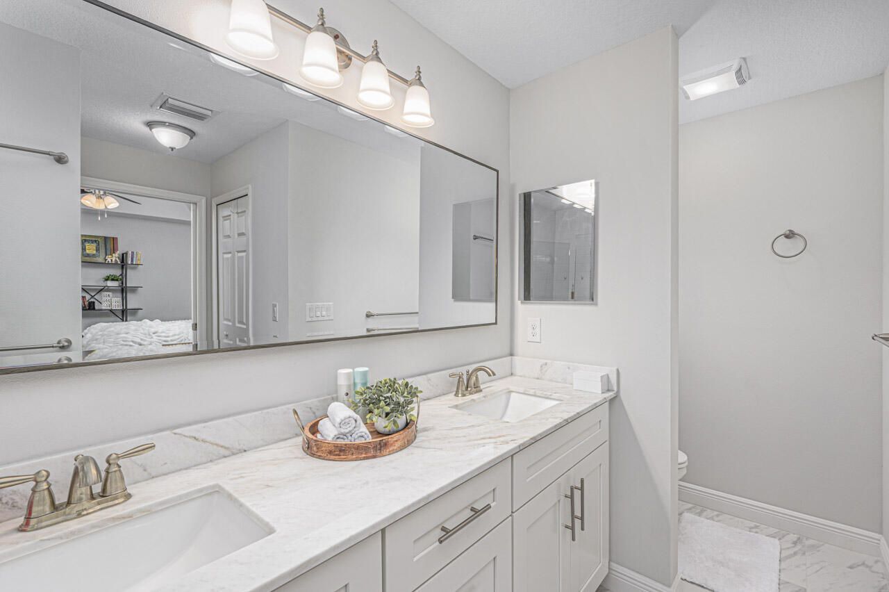5435 NW Crista Street, Port Saint Lucie, FL 34986 Photo