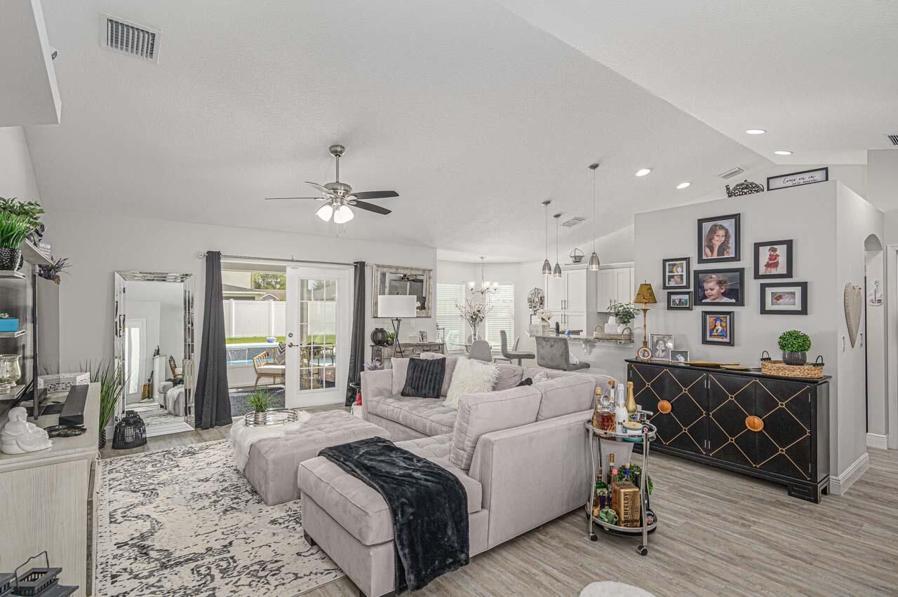 5435 NW Crista Street, Port Saint Lucie, FL 34986 Photo