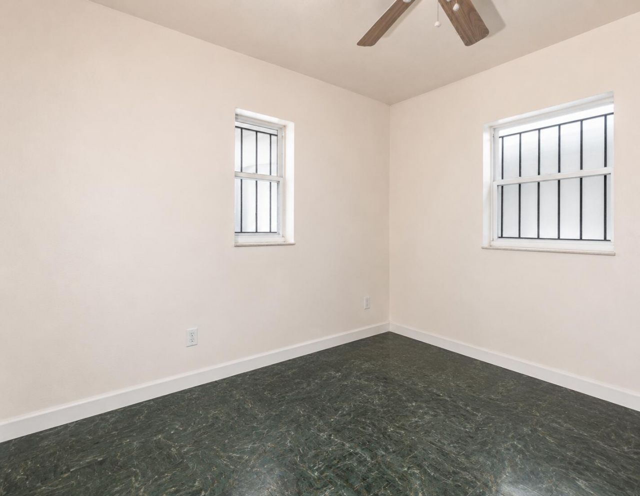 5109 Pinewood Avenue, West Palm Beach, FL 33407 Photo