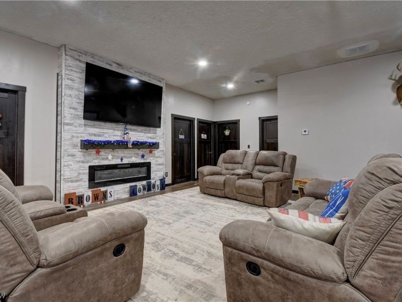 6168 SE Buckeye Hollow Road SE, Uhrichsville, OH 44683 Photo 7