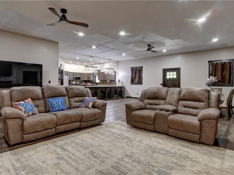 6168 SE Buckeye Hollow Road SE, Uhrichsville, OH 44683 Photo 8
