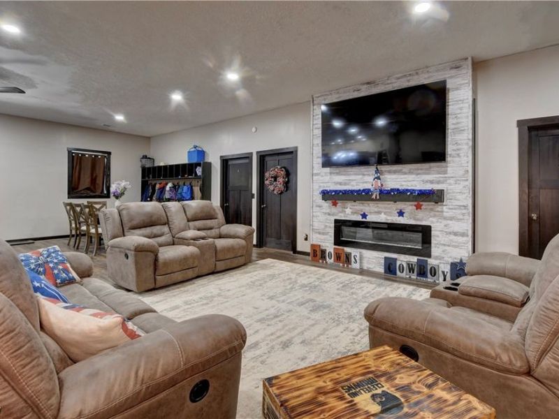 6168 SE Buckeye Hollow Road SE, Uhrichsville, OH 44683 Photo 9