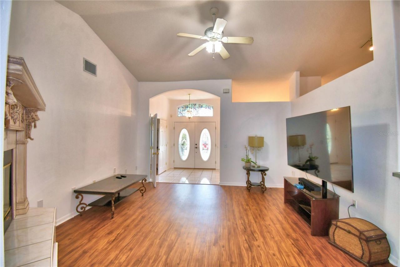166 Winona Circle, Auburndale, FL 33823 Photo