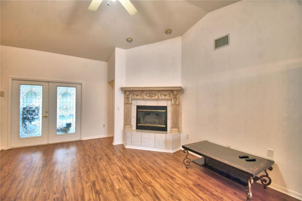 166 Winona Circle, Auburndale, FL 33823 Photo