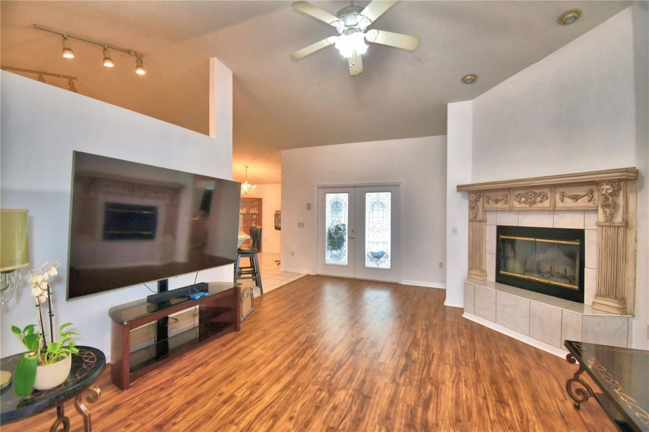 166 Winona Circle, Auburndale, FL 33823 Photo