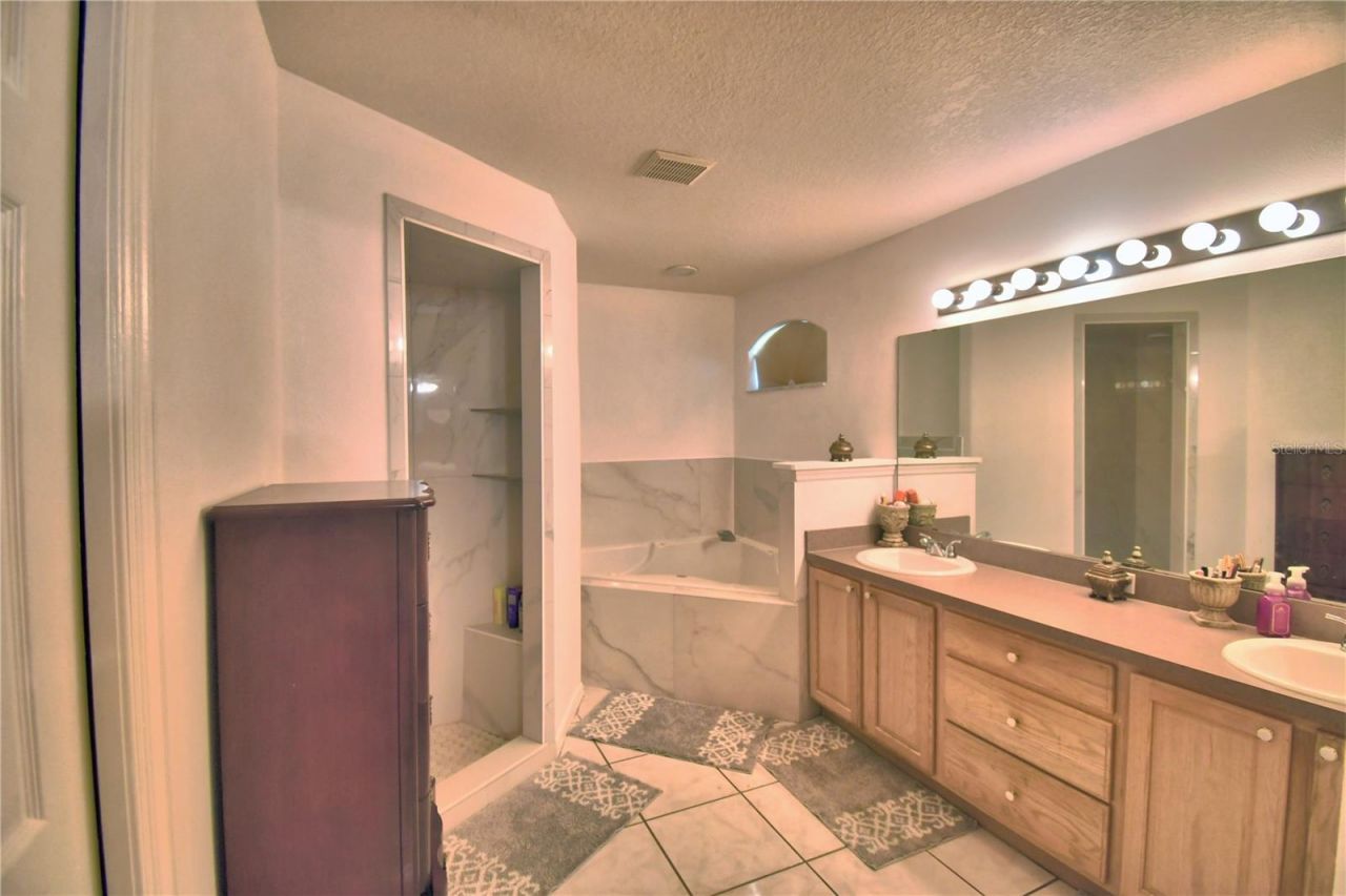 166 Winona Circle, Auburndale, FL 33823 Photo