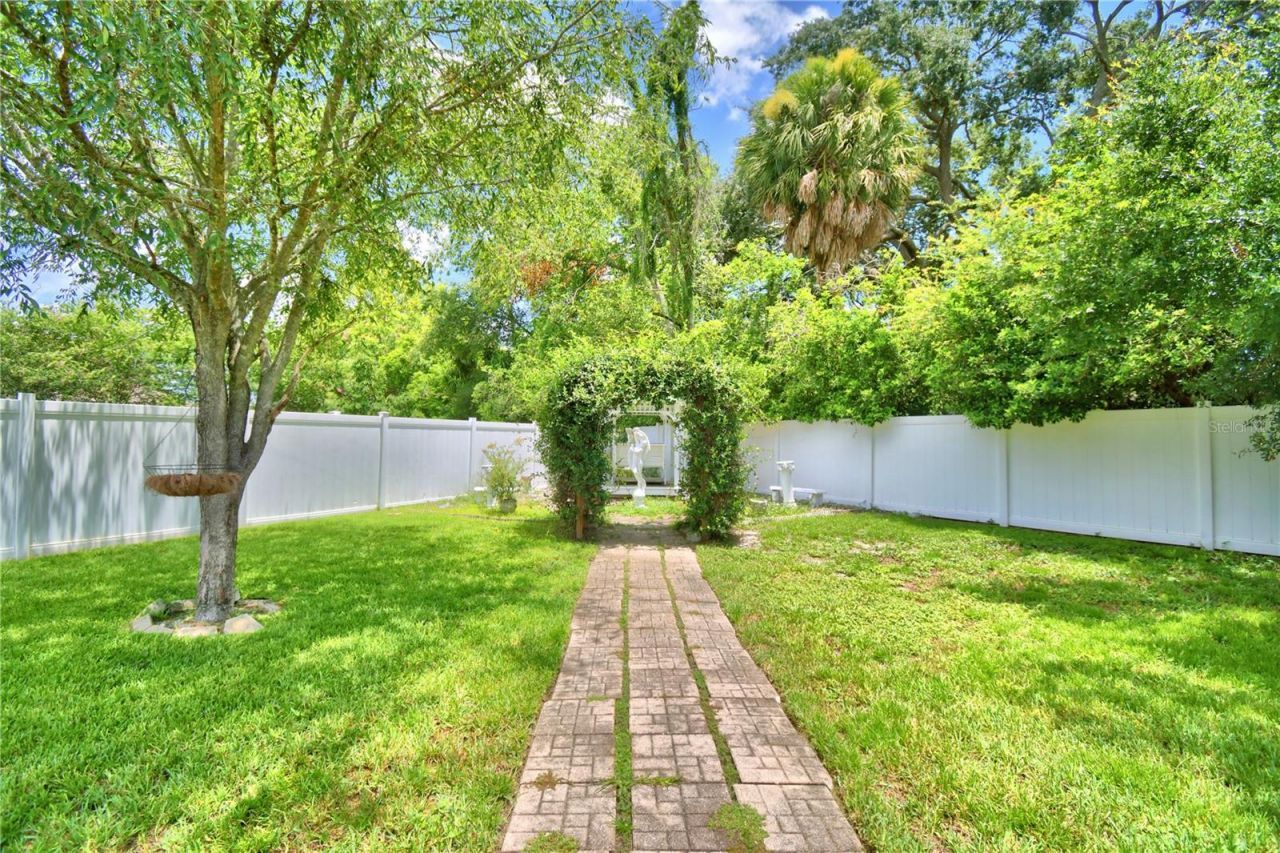 166 Winona Circle, Auburndale, FL 33823 Photo