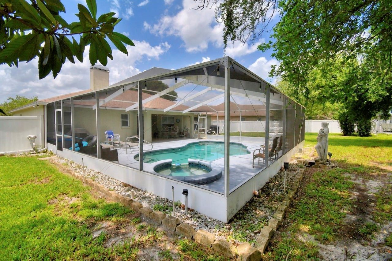 166 Winona Circle, Auburndale, FL 33823 Photo