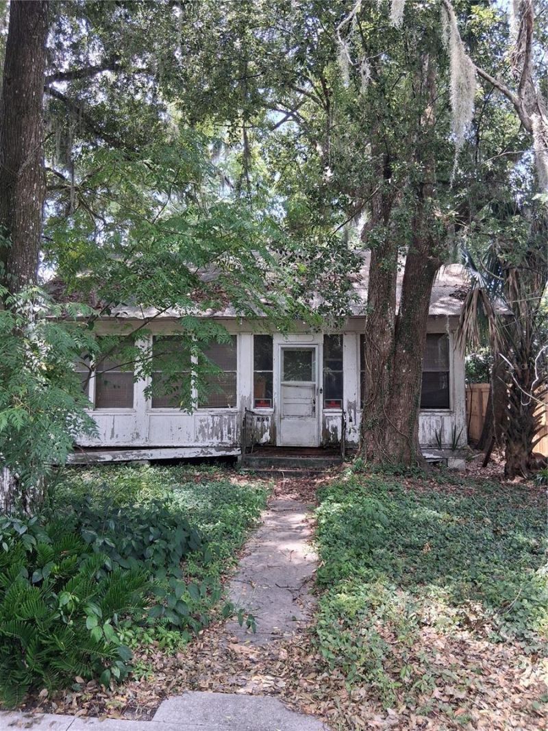 372 S Euclid Avenue, Lake Helen, FL 32744 Main Photo