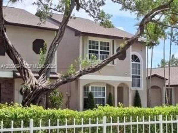 3824 NW 122nd Ter, Sunrise, FL 33323