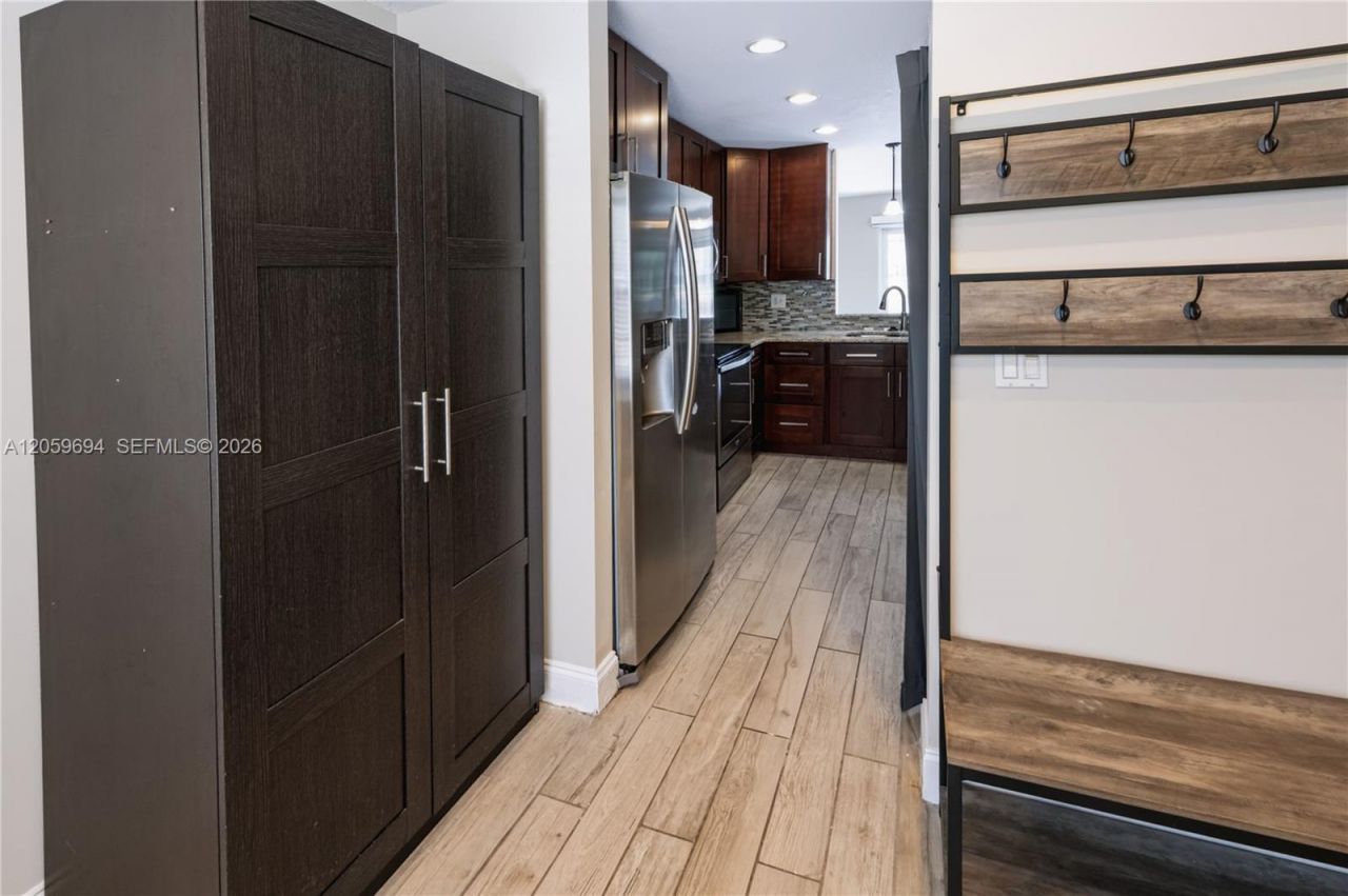 3824 NW 122nd Ter, Sunrise, FL 33323 Photo