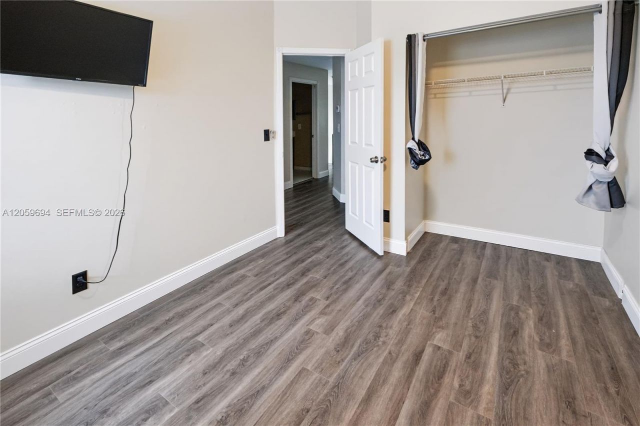 3824 NW 122nd Ter, Sunrise, FL 33323 Photo