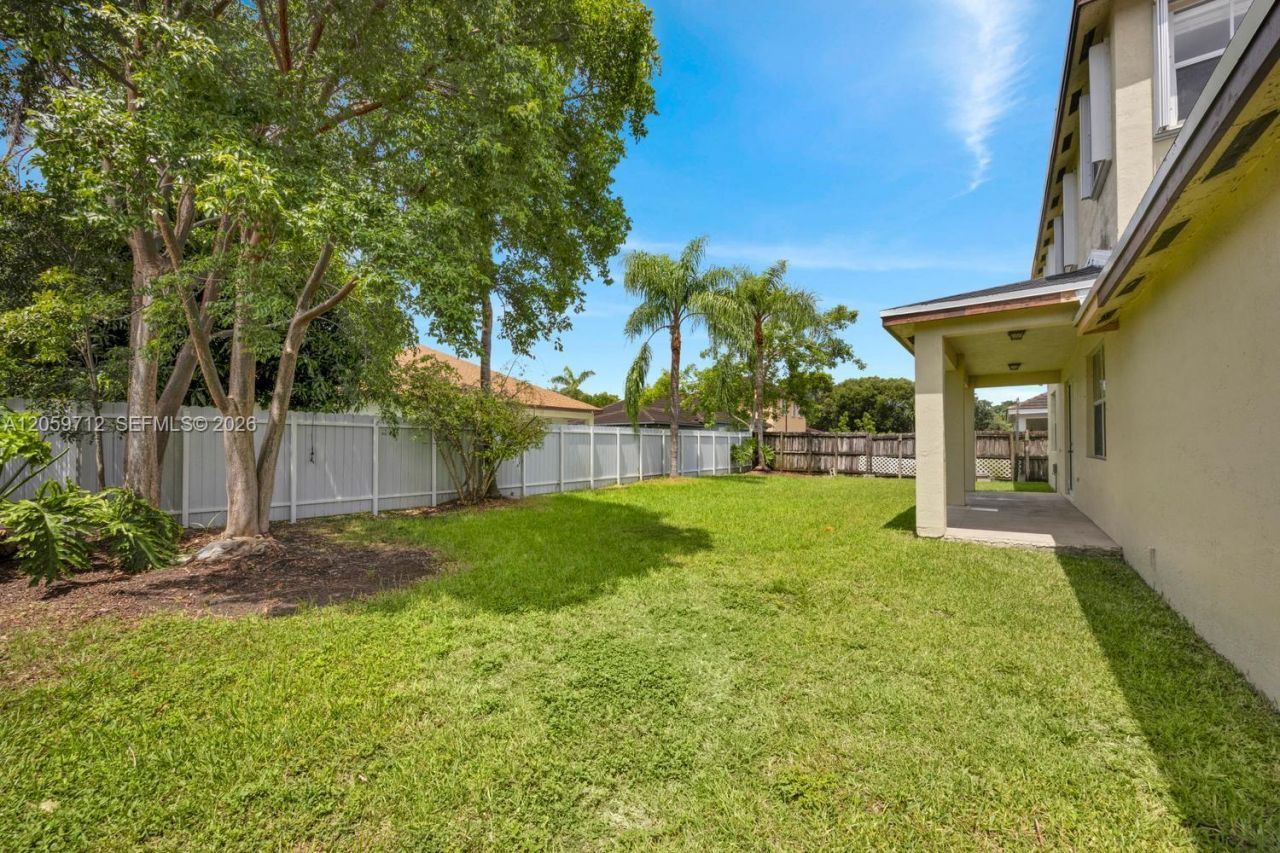 12745 SW 204th Ln , Miami, FL 33177 Photo
