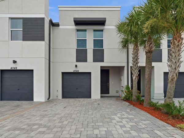 4046 HOT SPRINGS Avenue, Palm Springs, FL 33461