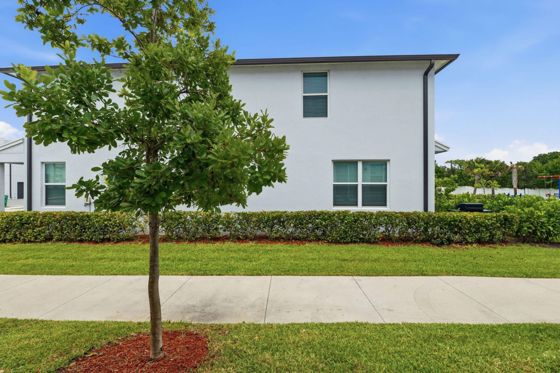 4046 Hot Springs Avenue, Palm Springs, FL 33461 Photo