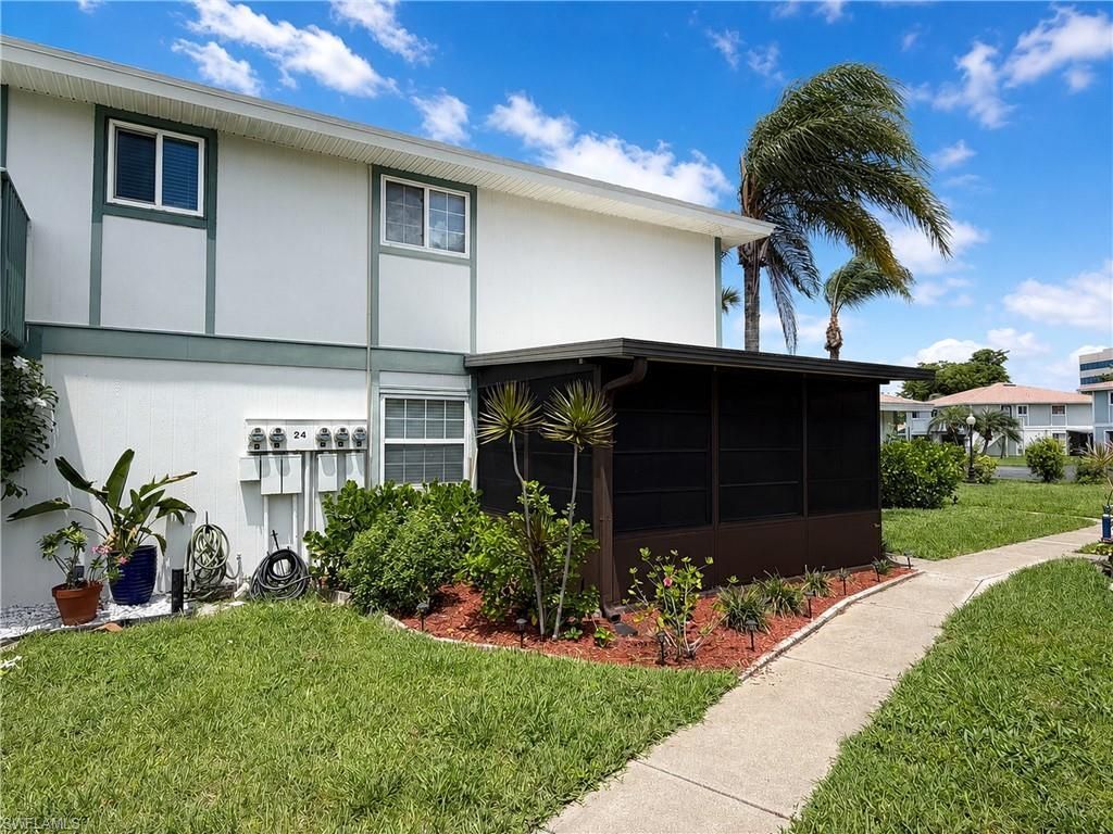 3301 Prince Edward Island Cir, Unit 2, Fort Myers, FL 33907 Photo