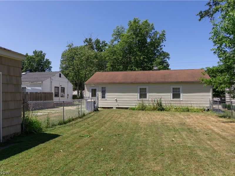 802 Norman Avenue, Ashtabula, OH 44004 Photo 4