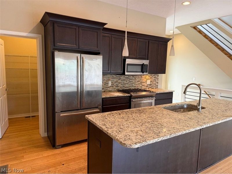 5703 Bridge Avenue, Cleveland, OH 44102 Photo 6