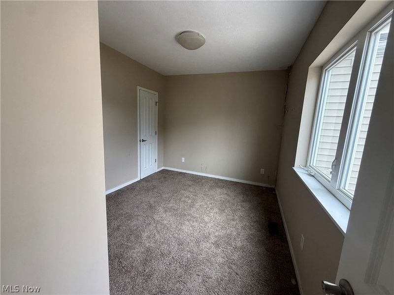 5703 Bridge Avenue, Cleveland, OH 44102 Photo 7