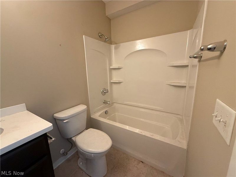 5703 Bridge Avenue, Cleveland, OH 44102 Photo 8