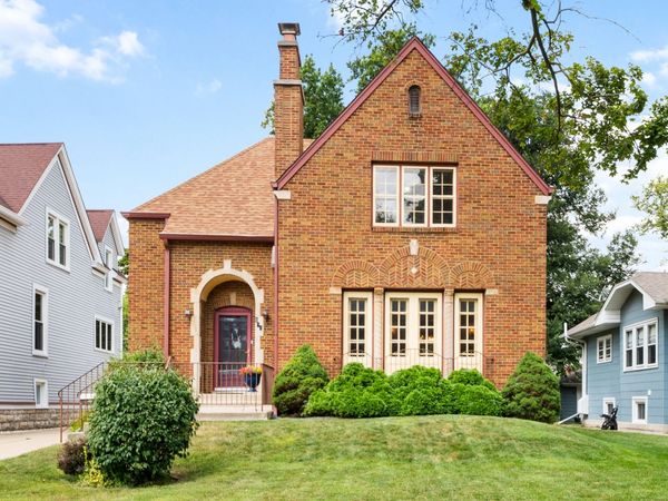 3514 Hollywood Avenue , Brookfield, IL 60513
