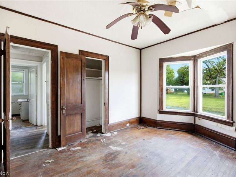 4724 Turney Road, Garfield Heights, OH 44125 Photo 12
