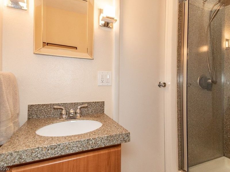 8422 Holly Hill Drive, Novelty, OH 44072 Photo 21