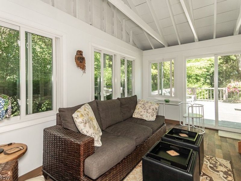 8422 Holly Hill Drive, Novelty, OH 44072 Photo 8