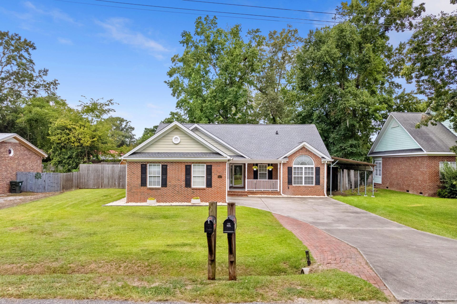 1117 Langdoc Street Photo 46