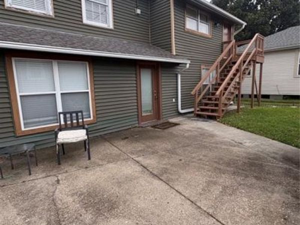41 1-2 METAIRIE Court , Unit B, Metairie, LA 70005