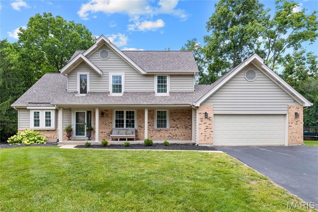 60 Golden Ridge Court , Saint Charles, MO 63304 Main Photo