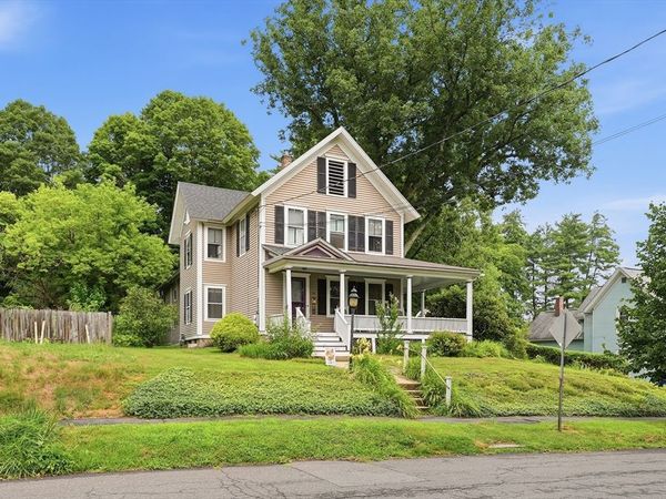 25 Garfield St, Greenfield, MA 01301