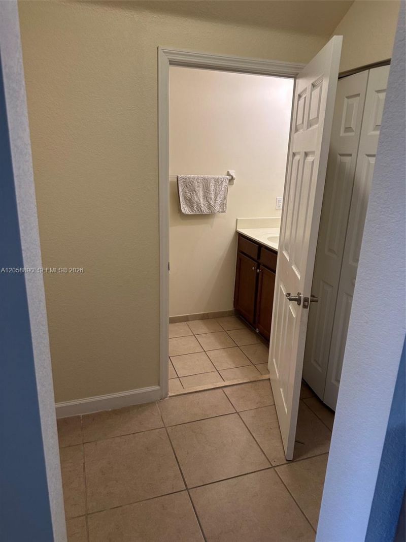 17089 SW 93rd St, Miami, FL 33196 Photo