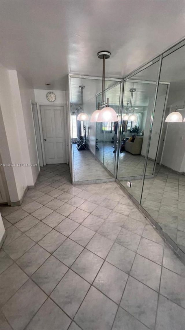 500 Layne Blvd , Unit 14, Hallandale Beach, FL 33009 Photo