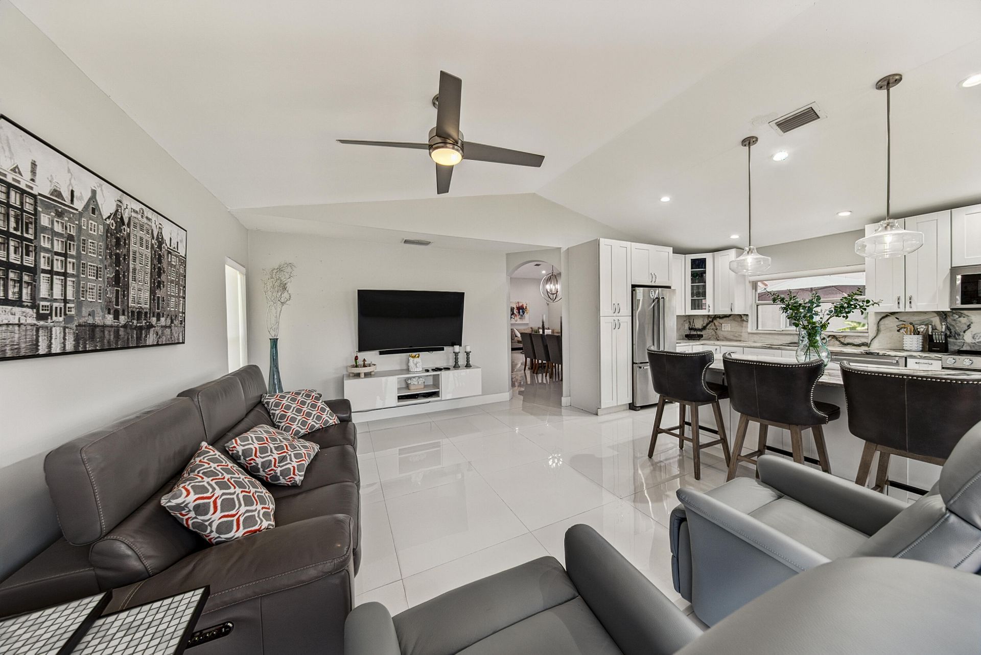 358 SW 188th Terrace, Pembroke Pines, FL 33029 Photo