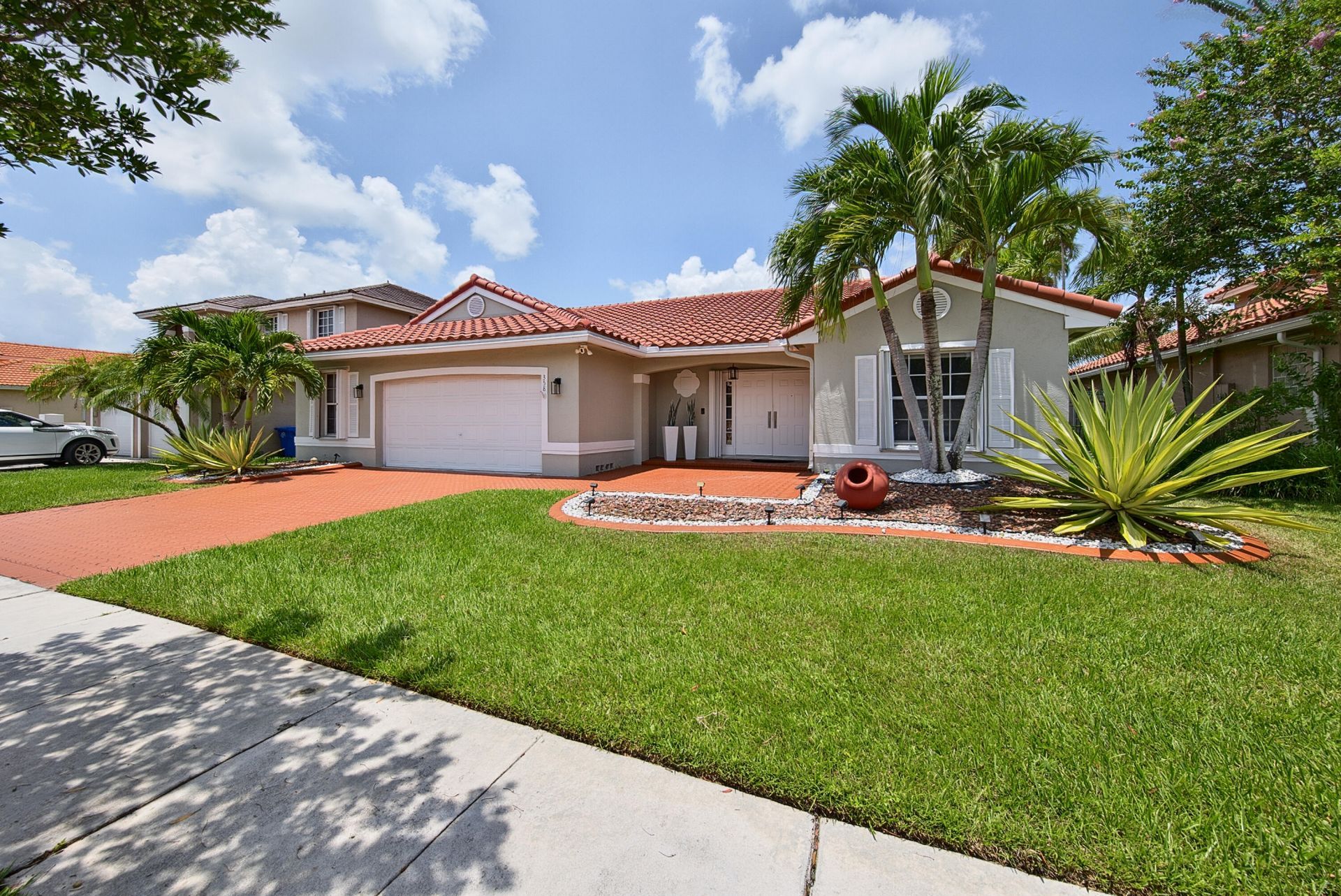 358 SW 188th Terrace, Pembroke Pines, FL 33029 Photo