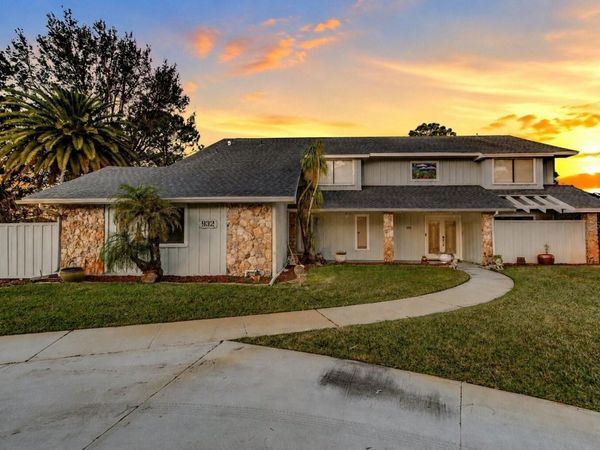 932 PELICAN BAY DRIVE , DAYTONA BEACH, FL 32119