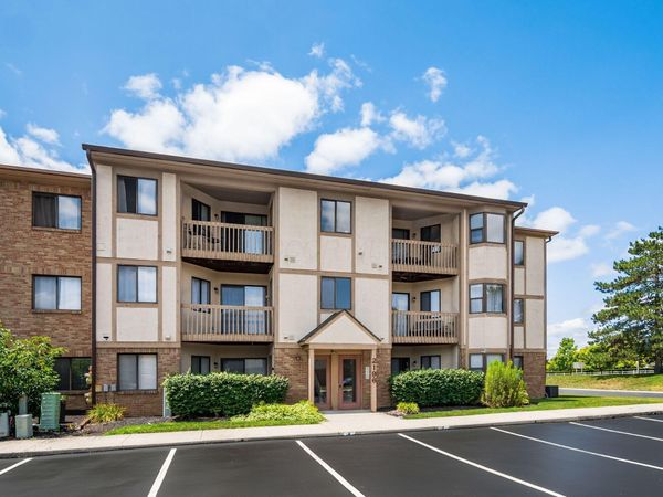 2196 Hedgerow Road , Unit 2196C, Columbus, OH 43220