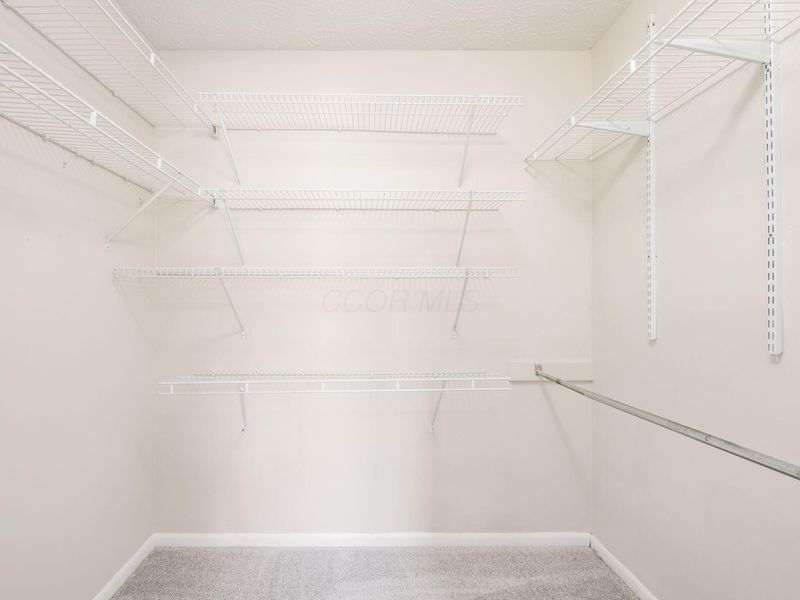 2196 Hedgerow Road, Unit 2196C, Columbus, OH 43220 Photo 22