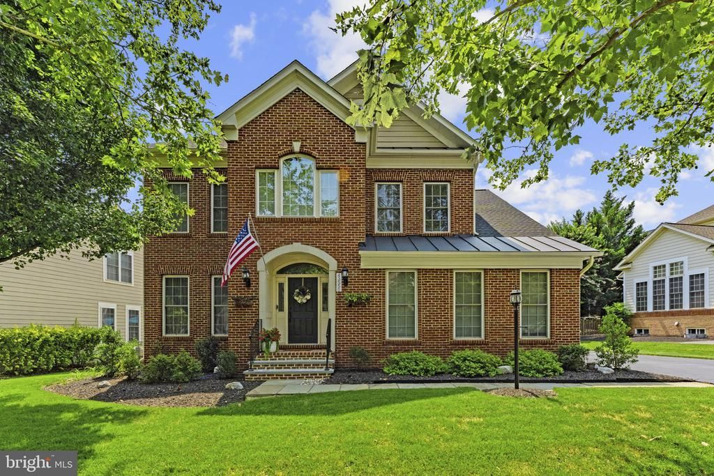 43550 Riverpoint Drive, Leesburg, VA 20176 Main Photo