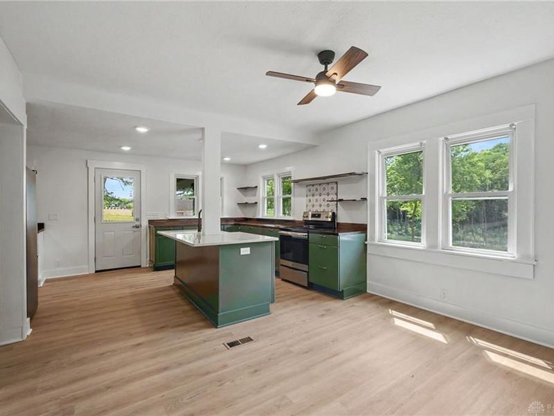 1180 E Shoop Road, Tipp City, OH 45371 Photo 16
