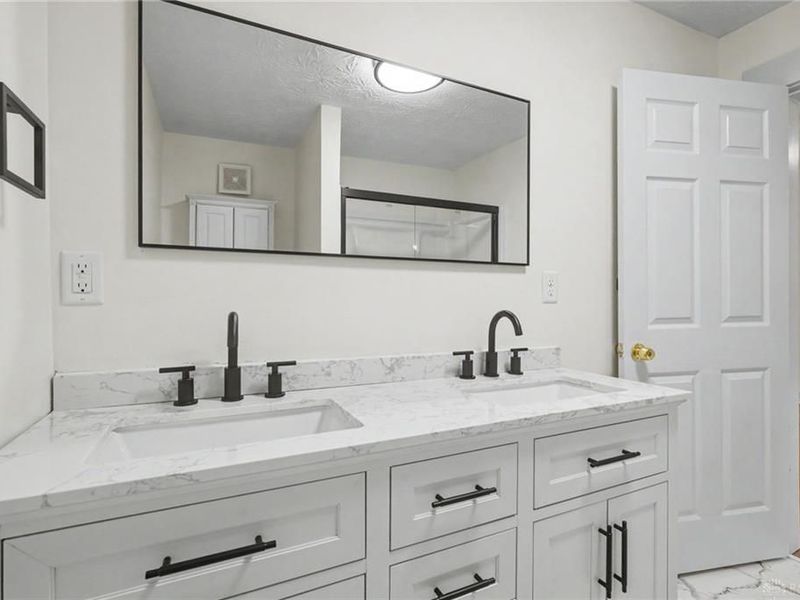 1180 E Shoop Road, Tipp City, OH 45371 Photo 29