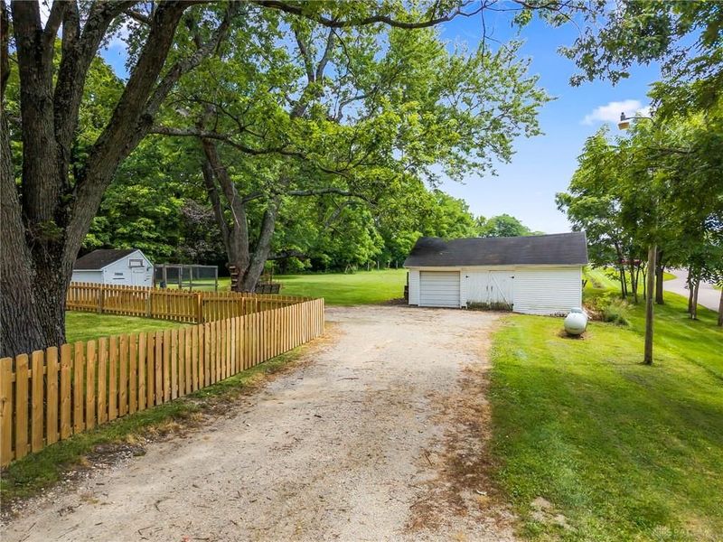 1180 E Shoop Road, Tipp City, OH 45371 Photo 58