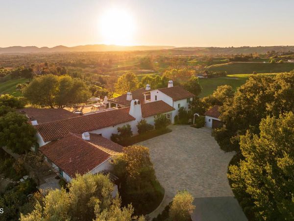 2830 Calzada Avenue, Santa Ynez, CA 93460