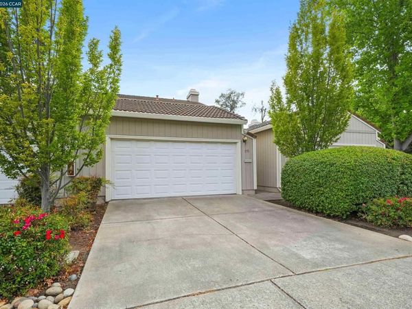 151 Terrace Ct, Hercules, CA 94547
