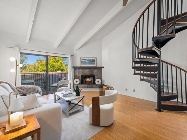 976 Miramonte Drive, Unit 4, Santa Barbara, CA 93109