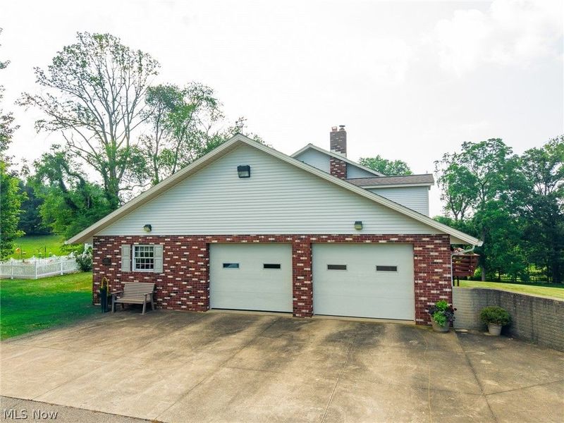 16455 Dover Road, Dundee, OH 44627 Photo 3